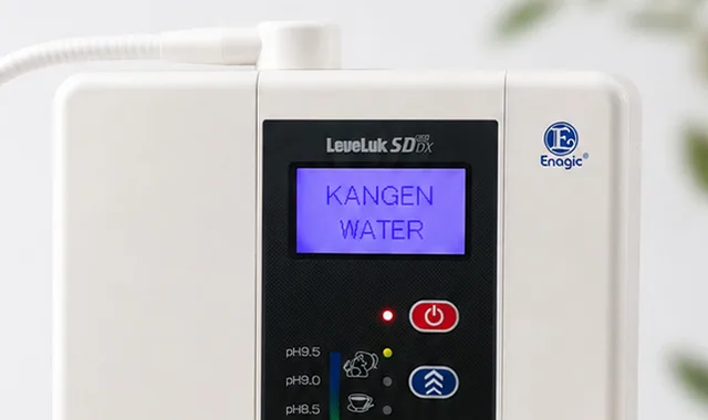 The SD501DX’s LCD display reading “Kangen Water”